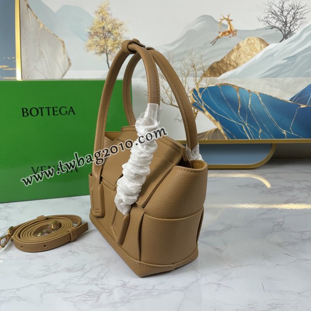 Bottega veneta高端女包 KF008 寶緹嘉荔枝紋焦糖arco29 BV經典款mini手拎肩背包  gxz1216